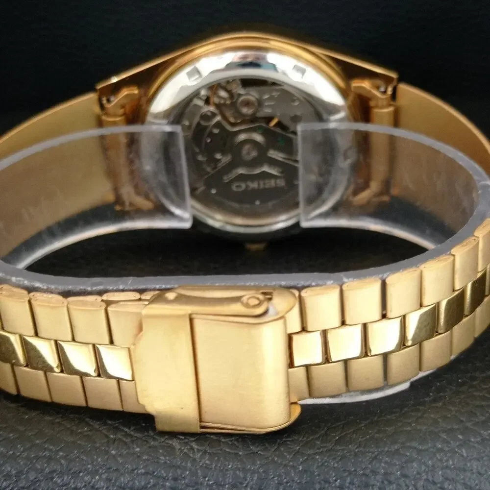 Vintage 1985 Seiko Automatic Mens Gold Watch W/daydate & Black accents